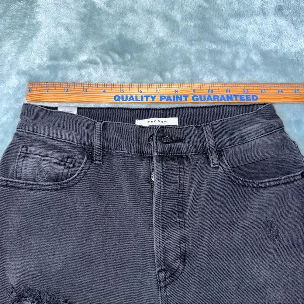 PacSun High Rise Straight Button Fly Black Distressed Raw Hem Jeans Size‎ 27